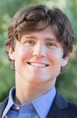 Alexander Mallonee headshot